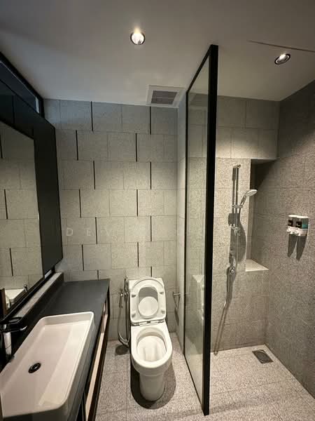 Scarletz Suites @ KL City Centre untuk Untuk Disewa - RM 4,000 /bulan, Mac 2026 - Bathroom - PropertyGuru.com.my
