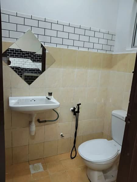 Bayu Villa untuk Untuk Disewa - RM 1,100 /bulan, Mac 2026 - Bathroom - PropertyGuru.com.my