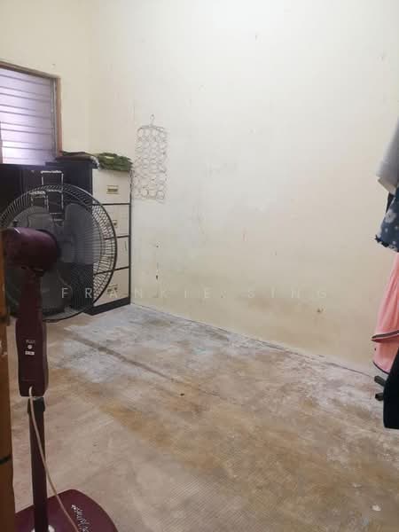 Taman Mulia Jaya untuk Untuk Dijual - RM 130,000, Mac 2026 - Interior - PropertyGuru.com.my