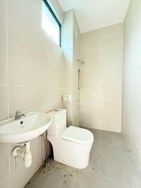 2-storey Terraced House for Sale in Ulu Tiram (Johor) - Winson Tan - Bathroom - PropertyGuru.com.my