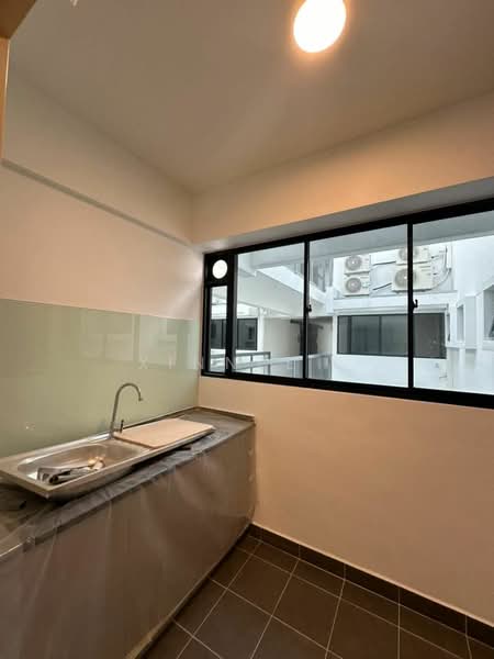 Condominium for Rent at Granito - Xinnee . - Kitchen - PropertyGuru.com.my