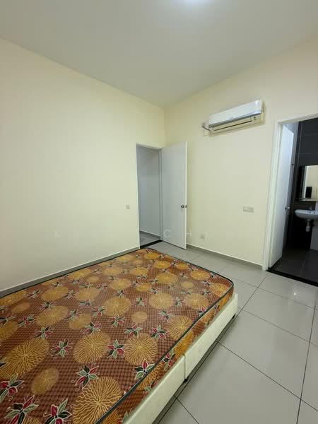 2-storey Terraced House for Rent in Taman Mount Austin (Tebrau) - Kelly Chong - Bedroom - PropertyGuru.com.my