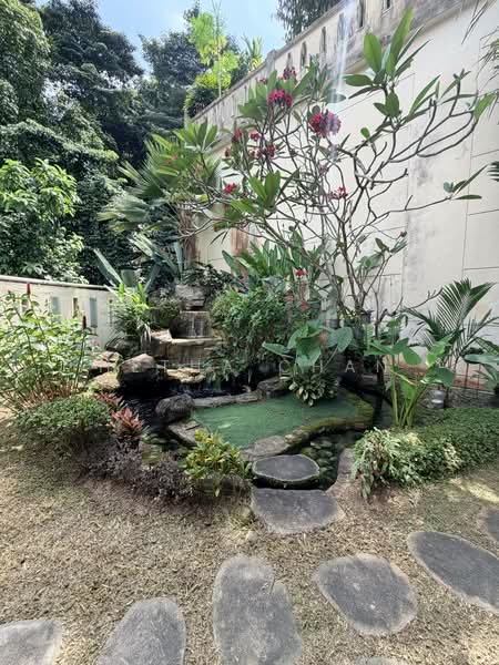 Semi-Detached House for Sale in Taman Sierra Seputeh (Seputeh) - Hetha Chan - Garden - PropertyGuru.com.my