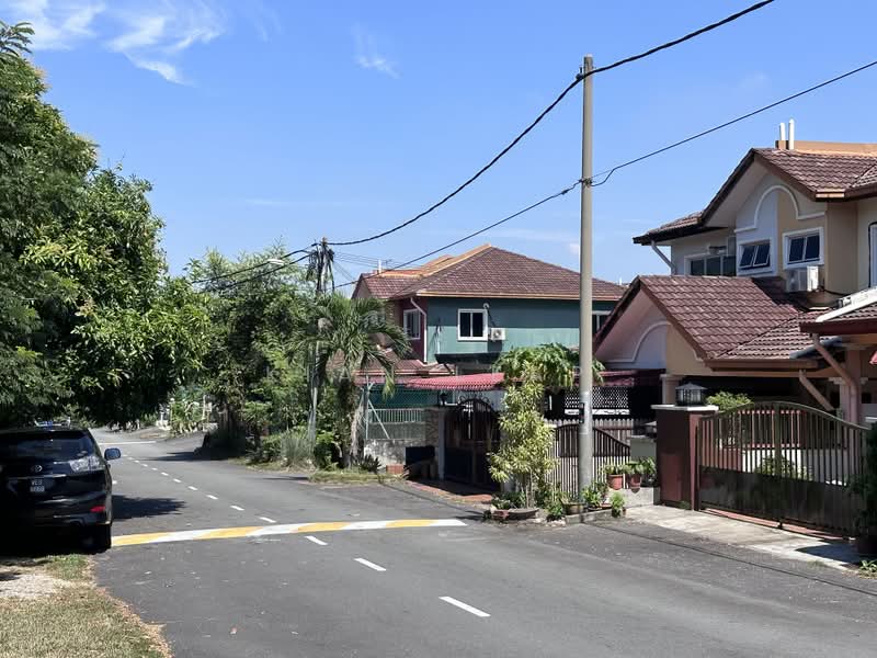 2-storey Terraced House for Sale in Taman Pinggiran Saujana (Kajang) - Kian Leap - Exterior - PropertyGuru.com.my