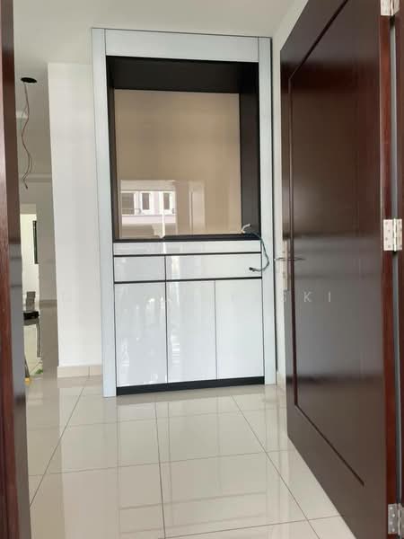 Eco Meadows untuk Untuk Dijual - RM 700,000, Mac 2026 - Entrance - PropertyGuru.com.my