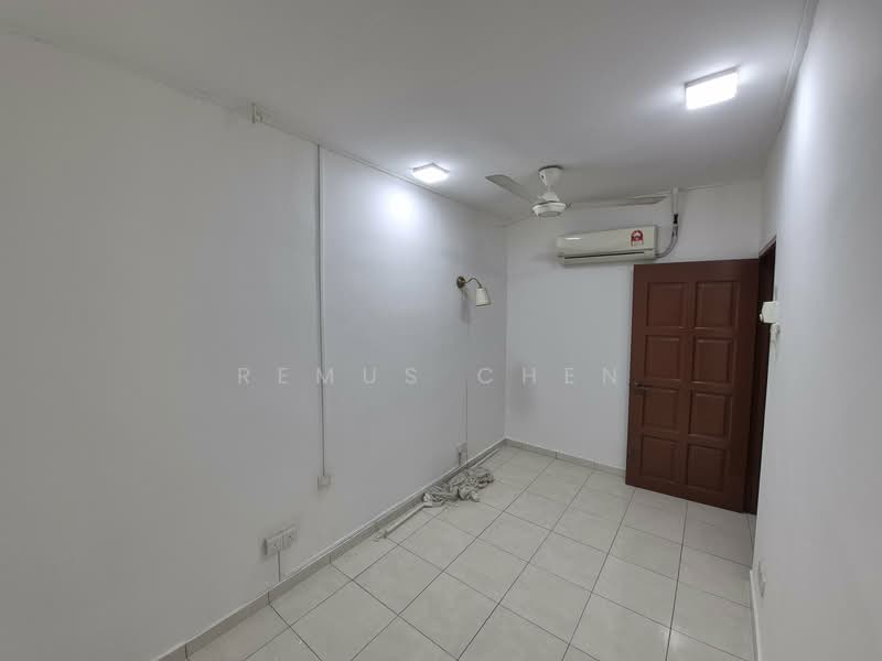 Jalan Lemasai 8, Section 8, 46050, Petaling Jaya untuk Untuk Disewa - RM 3,000 /bulan, Mac 2026 - Interior - PropertyGuru.com.my