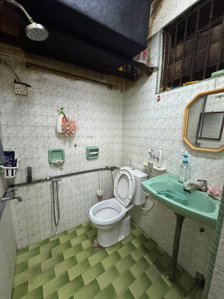 Flat for Sale at Flat Taman Ungku Tun Aminah - Eric Wong - PropertyGuru.com.my