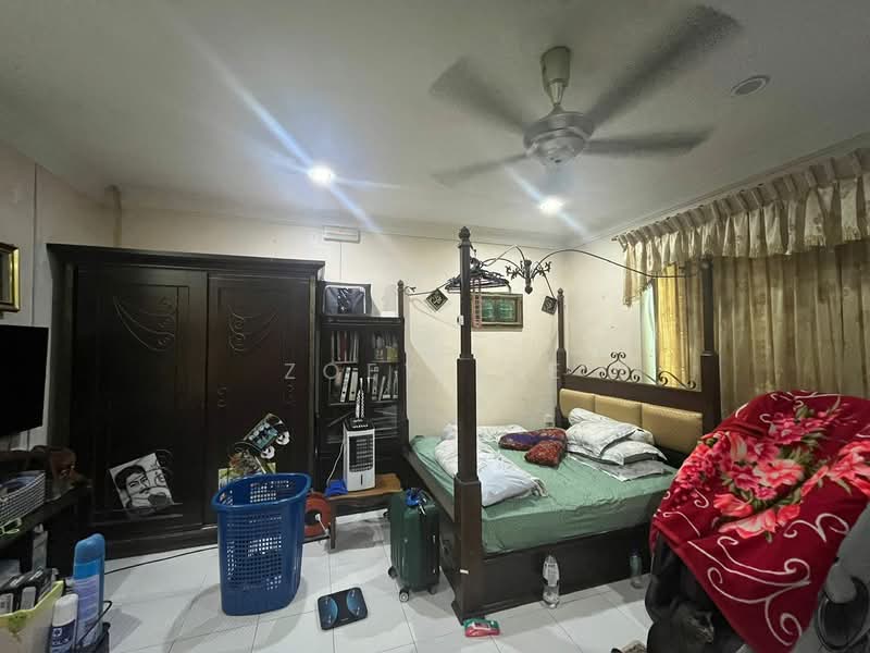 2-storey Terraced House for Sale in Skudai (Johor) - Zoey Lee - Bedroom - PropertyGuru.com.my