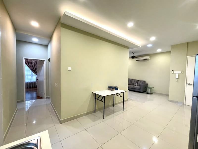 Apartment for Rent at Horizon Residence (Dwi Mutiara) - Steve Seah - Living Room - PropertyGuru.com.my