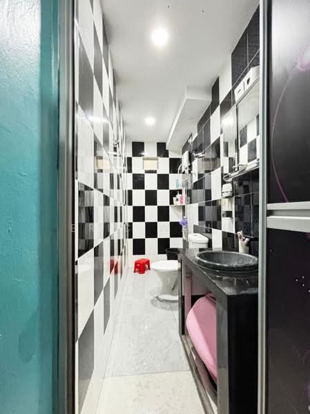 Apartment for Sale at Sri Awana Townhouse - Eric Wong - PropertyGuru.com.my