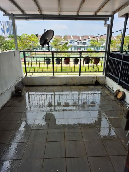 Townhouse for Sale in Kuala Selangor (Selangor) - May Lee - Balcony - PropertyGuru.com.my