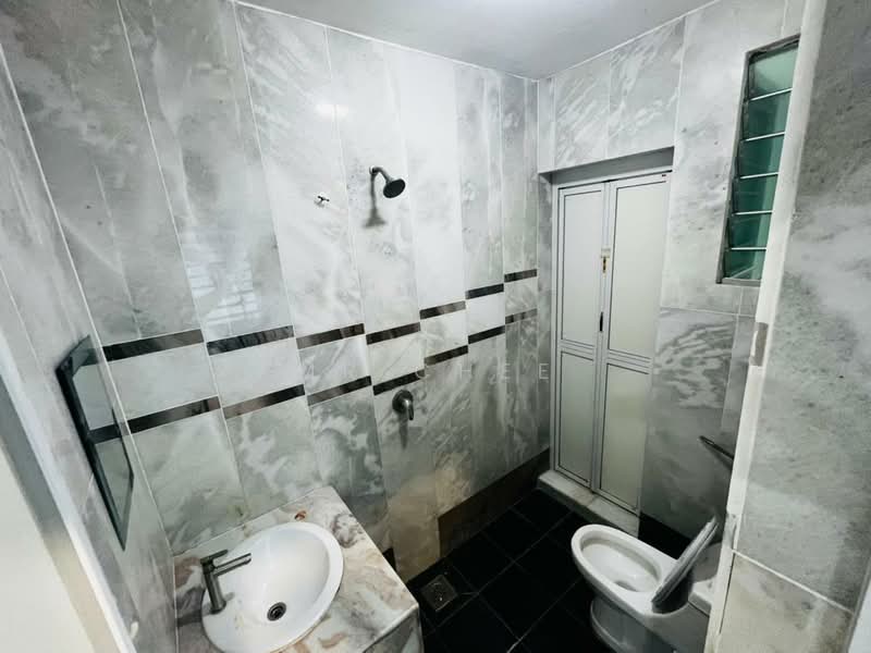 Panorama Tawas Savana untuk Untuk Disewa - RM 1,800 /bulan, Mac 2026 - Bathroom - PropertyGuru.com.my