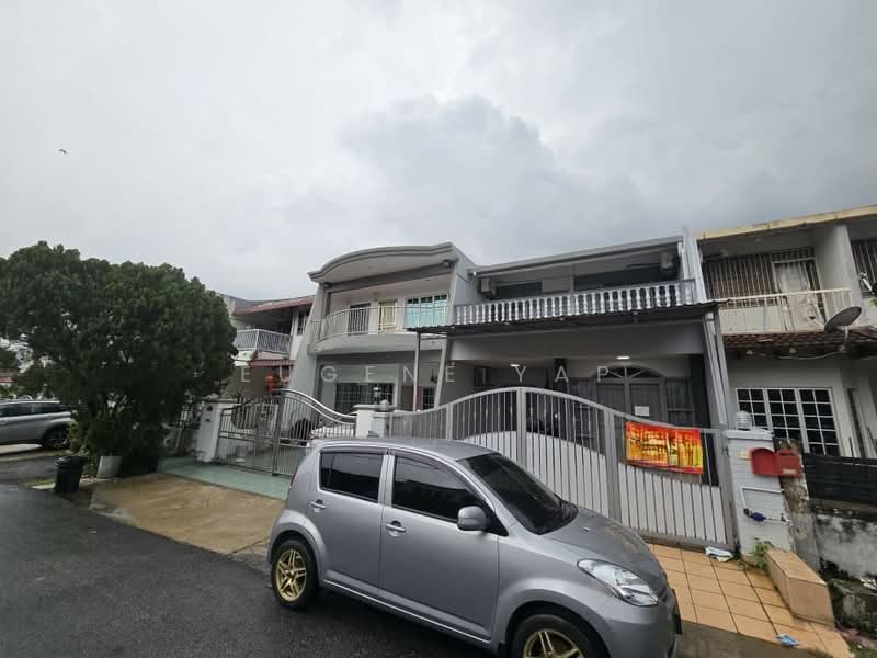2-storey Terraced House for Sale in Taman Selayang Jaya (Selayang) - Eugene Yap - Exterior - PropertyGuru.com.my