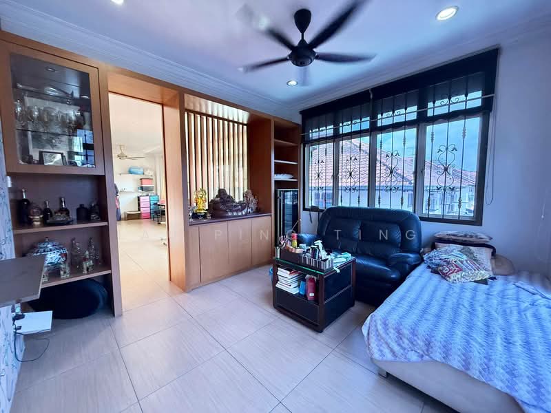 Semi-Detached House for Sale in Johor Bahru (Johor) - Lau Ping Ting - PropertyGuru.com.my