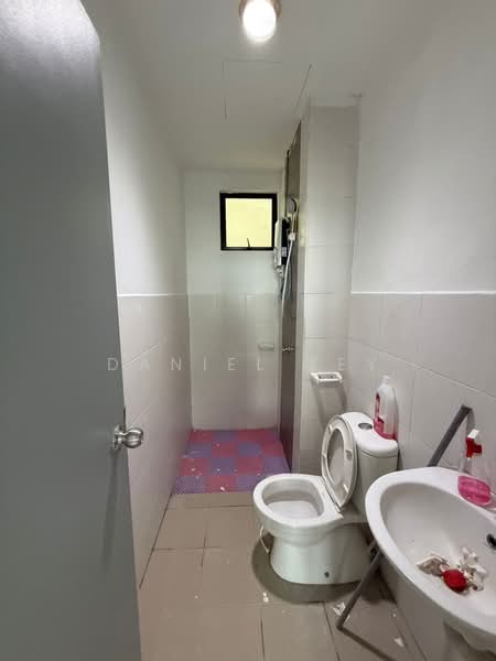 Jentayu Residensi @ Tampoi untuk Untuk Disewa - RM 1,700 /bulan, Mac 2026 - Bathroom - PropertyGuru.com.my