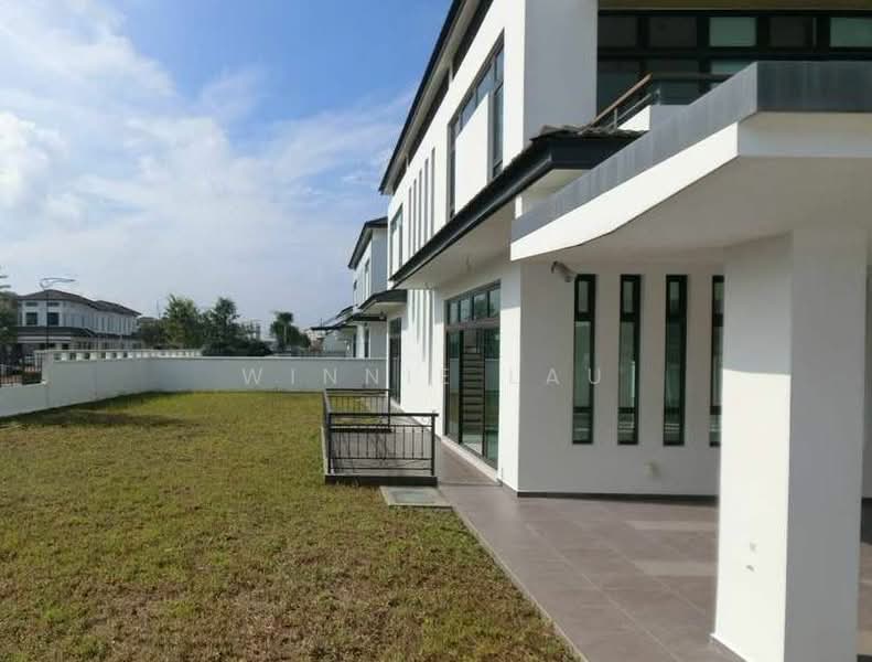 Semi-Detached House for Sale in Iskandar Puteri (Nusajaya) (Johor) - Winnie Lau - Exterior - PropertyGuru.com.my