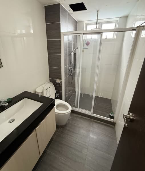 Service Residence for Rent at Molek Pulai - Rene Tew - Bathroom - PropertyGuru.com.my