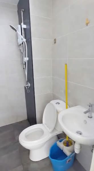 Condominium for Rent at QuayWest Residence - Edwin Ng - Bathroom - PropertyGuru.com.my