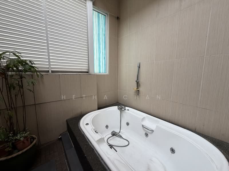 Link Bungalow for Sale in Desa Parkcity (Kuala Lumpur) - Hetha Chan - Bathroom - PropertyGuru.com.my