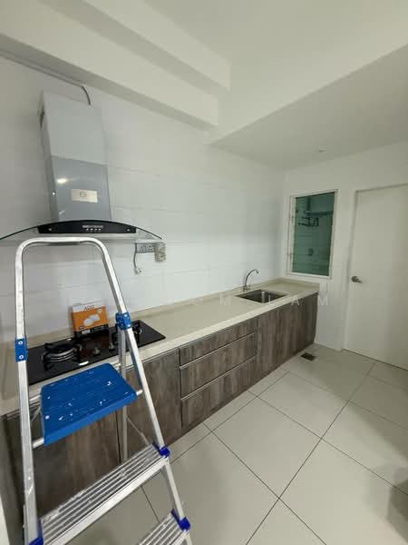 D'Suites, Horizon Hills untuk Untuk Disewa - RM 2,500 /bulan, Mac 2026 - Kitchen - PropertyGuru.com.my