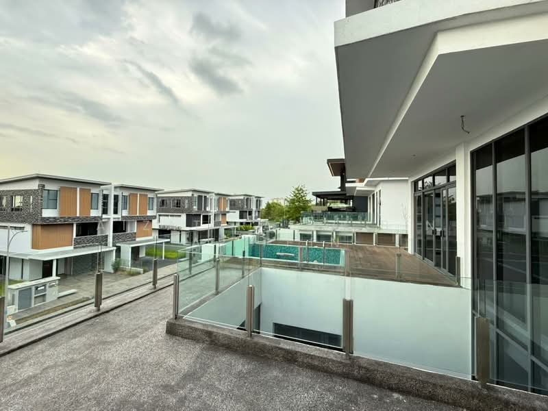 Bungalow for Sale in Sepang (Selangor) - Aizat Rafiq Bin Ariffin - Exterior - PropertyGuru.com.my