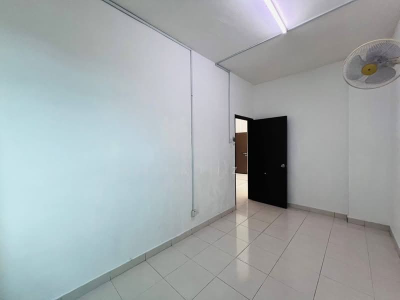 Residensi Warnasari 2 untuk Untuk Dijual - RM 260,000, Mac 2026 - PropertyGuru.com.my