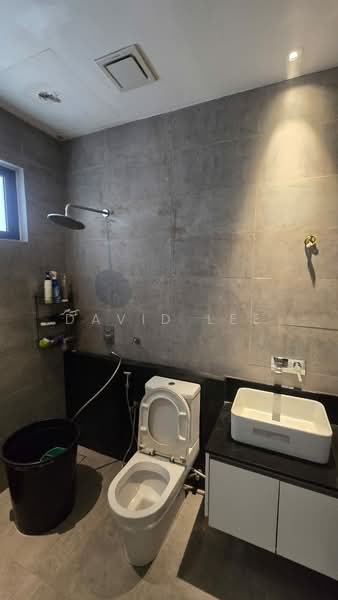 Taman Naluri Indah untuk Untuk Dijual - RM 1,200,000, Mac 2026 - Bathroom - PropertyGuru.com.my