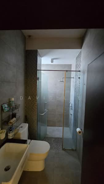 Taman Naluri Indah untuk Untuk Dijual - RM 1,200,000, Mac 2026 - Bathroom - PropertyGuru.com.my