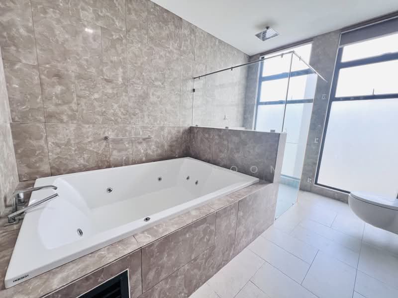 Bungalow for Rent in Iskandar Puteri (Nusajaya) (Johor) - Jesse Poon - Bathroom - PropertyGuru.com.my