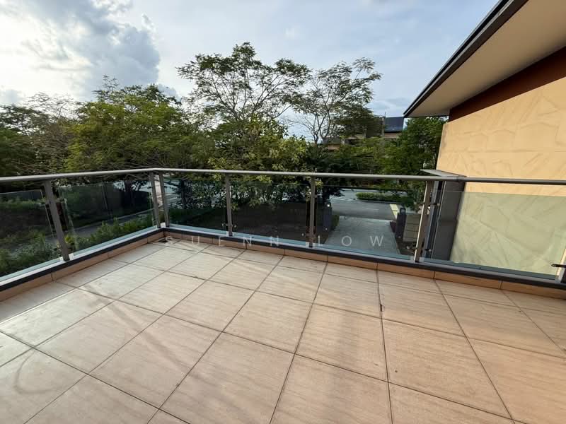 Rumah Kluster untuk Dijual di Forest City (Gelang Patah) - Suenn Low - Balcony - PropertyGuru.com.my