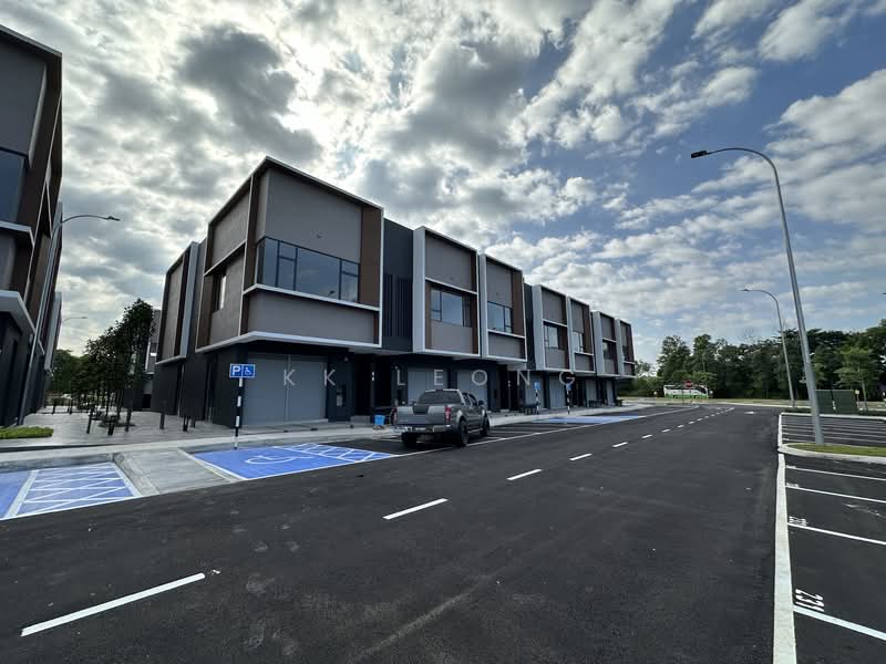 Shop for Rent in Jade Hills (Kajang) - KK Leong - Exterior - PropertyGuru.com.my