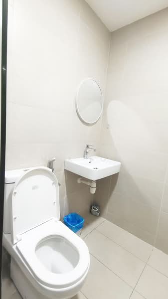 RYAN & MIHO untuk Untuk Disewa - RM 3,100 /bulan, Mac 2026 - Bathroom - PropertyGuru.com.my
