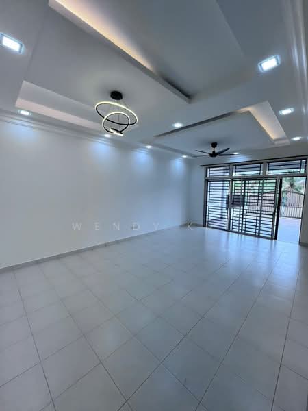 Double Storey Terrace @ Taman Pulai Indah untuk Untuk Dijual - RM 620,000, Mac 2026 - Living Room - PropertyGuru.com.my