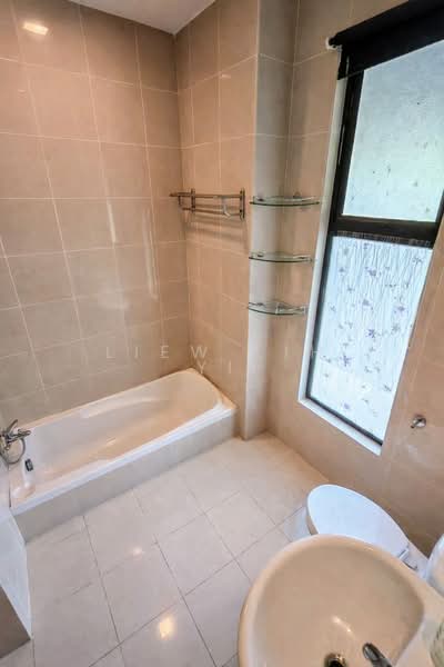 2-storey Terraced House for Sale in Gelang Patah (Johor) - Liew Lih Yi - Bathroom - PropertyGuru.com.my