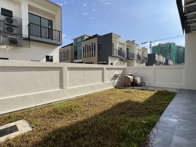 Semi-Detached House for Sale in Kuching (Sarawak) - Chun Jiew Lee - Exterior - PropertyGuru.com.my
