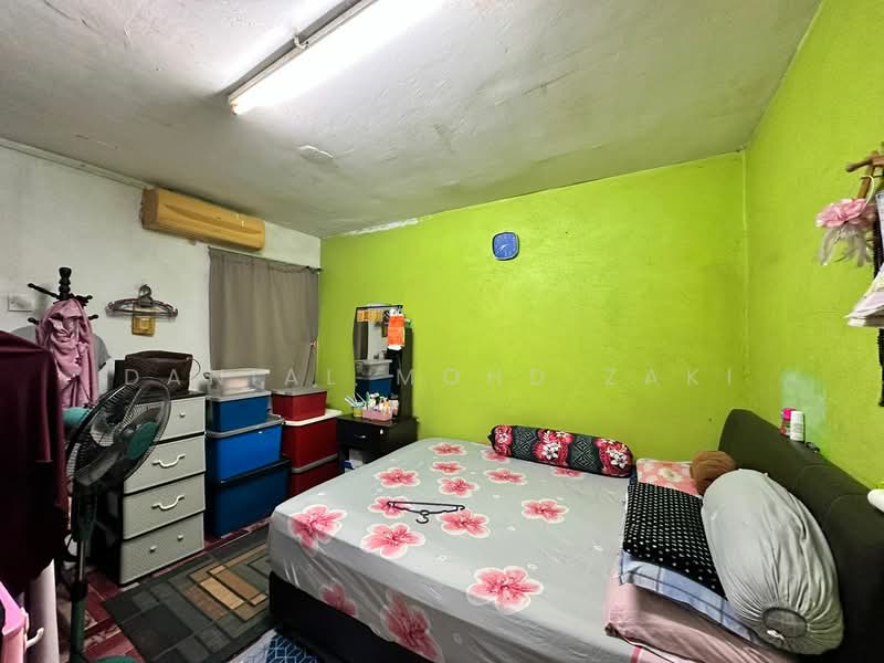 Taman Murai Jaya untuk Untuk Dijual - RM 130,000, Mac 2026 - Bedroom - PropertyGuru.com.my