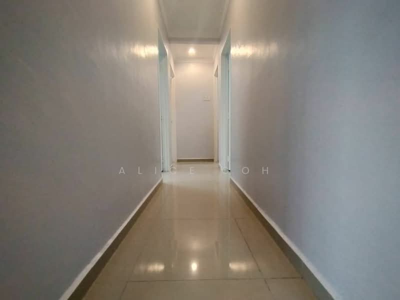 Flat Bukit Indah untuk Untuk Dijual - RM 258,000, Mac 2026 - Corridor - PropertyGuru.com.my