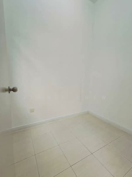 Taman Kempas Utama untuk Untuk Dijual - RM 808,000, Mac 2026 - Interior - PropertyGuru.com.my