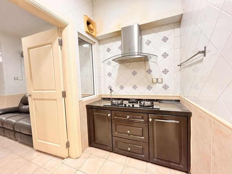 Condominium for Rent at La Grande Kiara - Ruth Chin May Lan - Kitchen - PropertyGuru.com.my