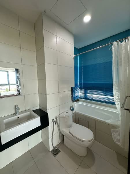 Marinox Sky Villas untuk Untuk Disewa - RM 4,400 /bulan, Mac 2026 - Bathroom - PropertyGuru.com.my