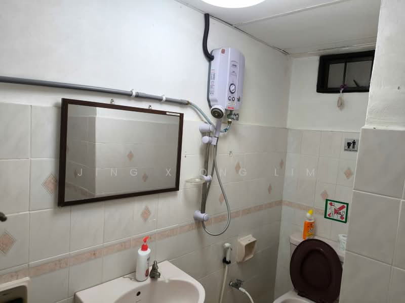 Vista Komanwel C untuk Untuk Disewa - RM 1,750 /bulan, Mac 2026 - Bathroom - PropertyGuru.com.my