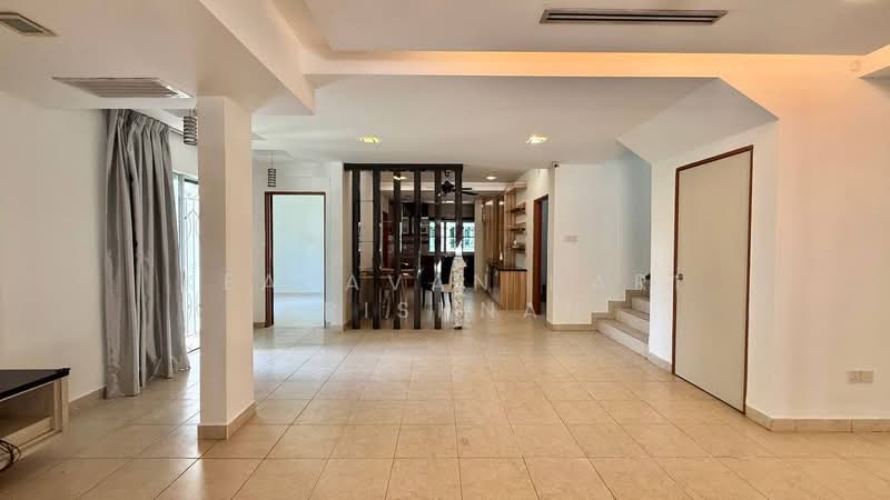 Taman Putra Prima untuk Untuk Dijual - RM 1,280,000, Mac 2026 - Living Room - PropertyGuru.com.my