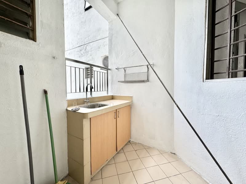 Menara Menjalara untuk Untuk Dijual - RM 450,000, Mac 2026 - Balcony - PropertyGuru.com.my