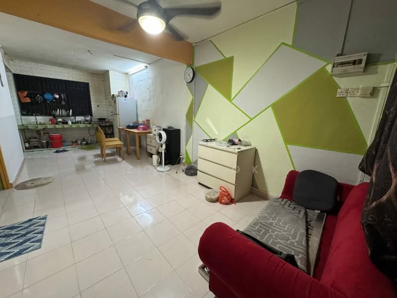 Flat for Sale at Flat Taman Ungku Tun Aminah - Zoey Kok - Kitchen - PropertyGuru.com.my