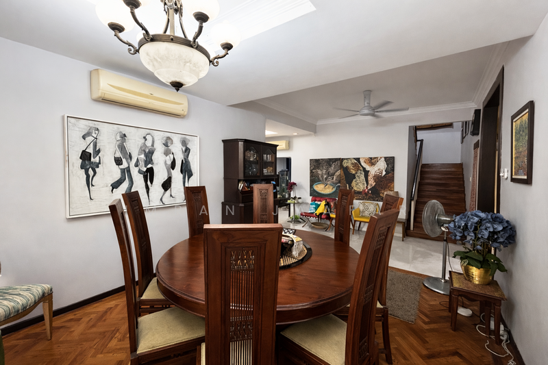 Semi-Detached House for Sale in Subang Bestari (Shah Alam) - Imran Jaafar - Dining Room - PropertyGuru.com.my