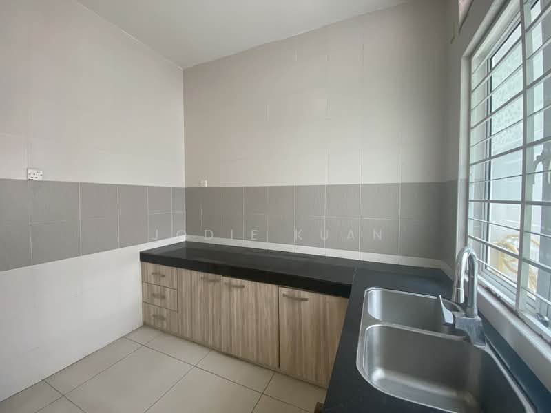 2-storey Terraced House for Sale in Bandar Seri Botani (Simpang Pulai) - Jodie Kuan - Kitchen - PropertyGuru.com.my