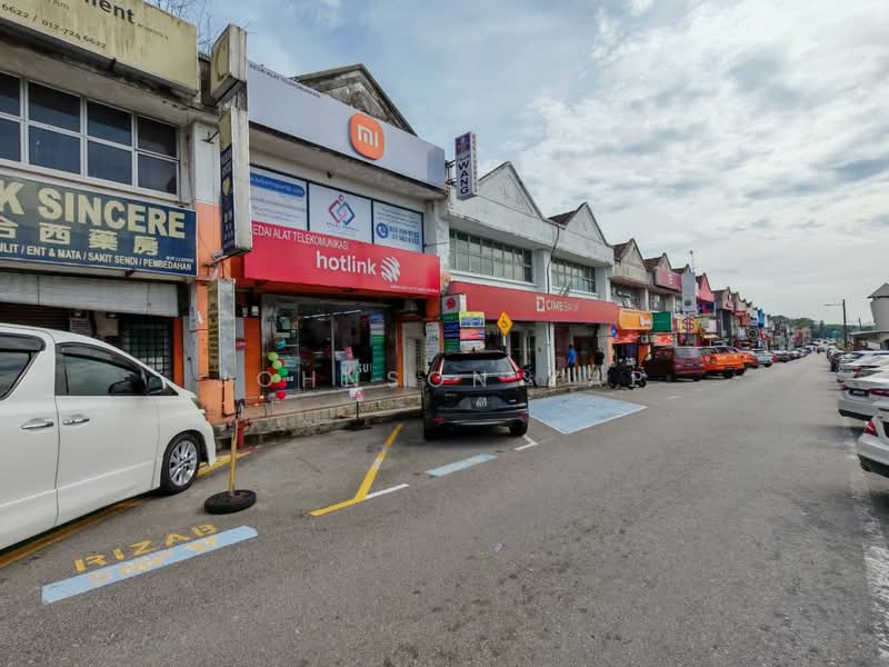 Shop / Office for Rent in Taman Universiti (Skudai) - Johnson Yap - Exterior - PropertyGuru.com.my