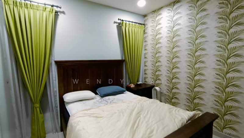 Cluster House for Sale in Taman Mount Austin (Tebrau) - Wendy Lai - Bedroom - PropertyGuru.com.my