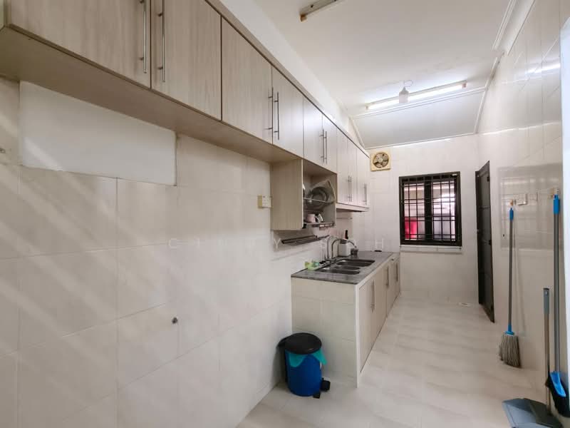 Austin Heights @ Mount Austin @ Johor Bahru @ Austin untuk Untuk Disewa - RM 3,800 /bulan, Apr 2026 - Kitchen - PropertyGuru.com.my