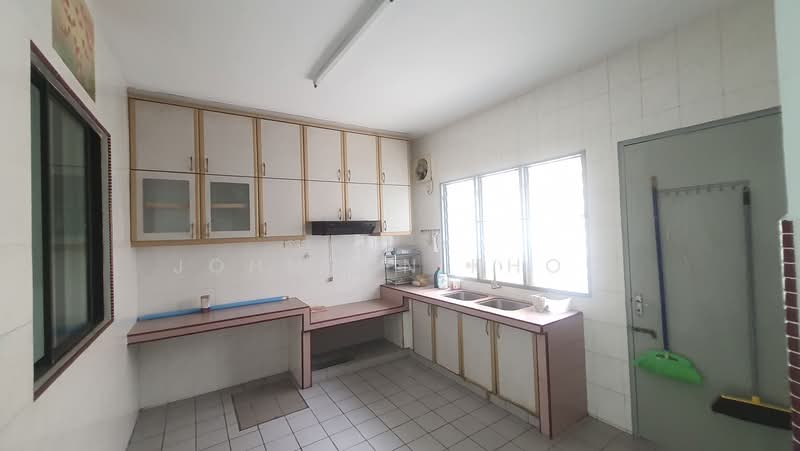 2-storey Terraced House for Sale in Taman Puchong Perdana (Puchong) - Johnson Khoo - Kitchen Cabinet - PropertyGuru.com.my